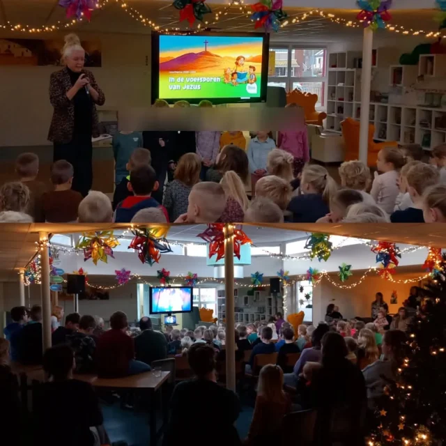 𝕄𝕒𝕒𝕟𝕕𝕧𝕚𝕖𝕣𝕚𝕟𝕘 ⭐️Vandaag was het thema 'Nederigheid' aan de beurt. Juf Bijma heeft met groep 1/2 de maandviering voorbereid. Een aantal kleuters hebben samen met juf gebeden. Wat dapper dat ze dit durfden! We hebben gezongen: ▪︎ Licht voor iedereen ▪︎ Jozef Timmerman #noorderbasis #christal #indevoetsporenvanjezus #kerst #nederigheid #maandviering